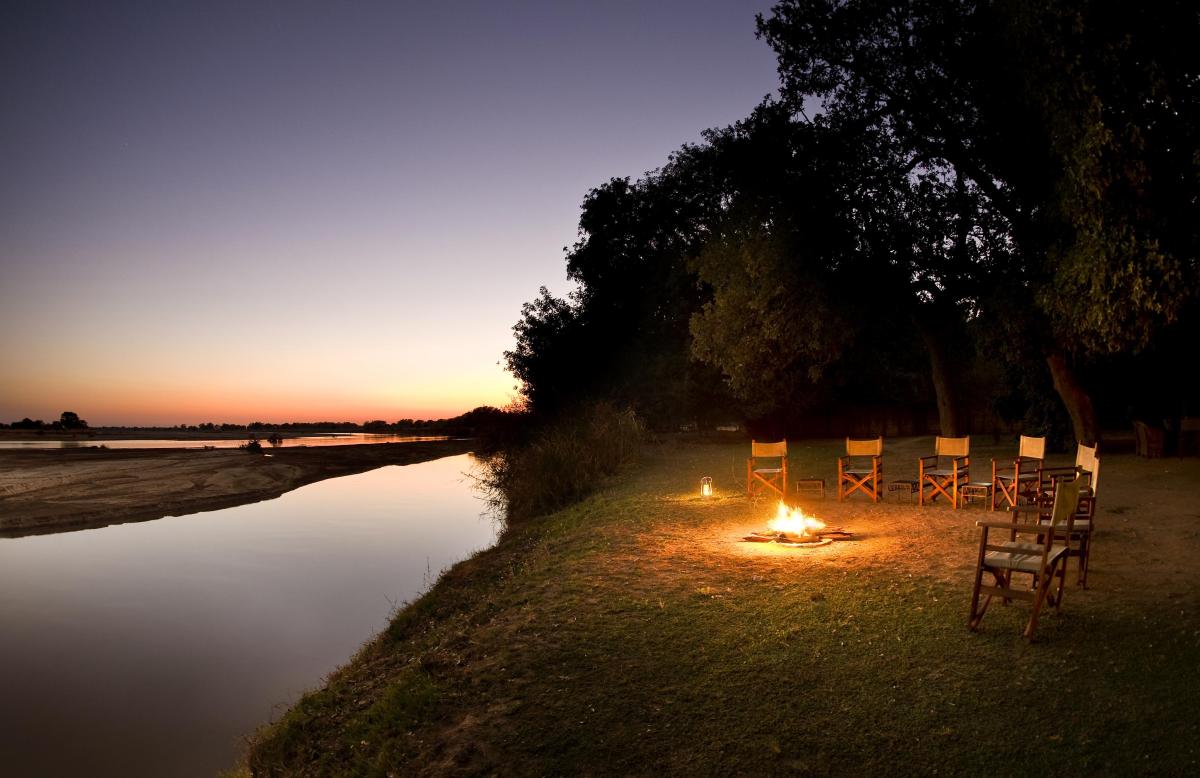 Kveldsstemning Tafika Camp  |    Foto:  Remote Africa Safaris 