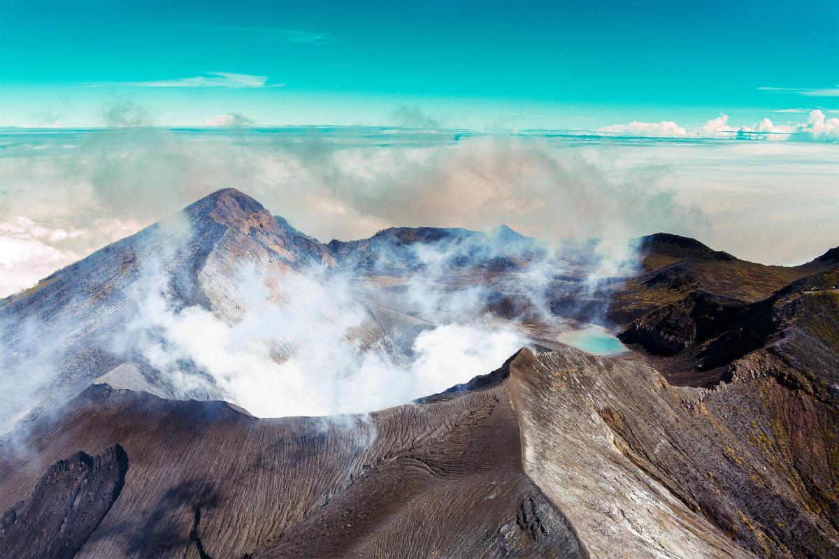 Turrialba volcano   |    Foto:  Luis Alberto Arias - Pexels 