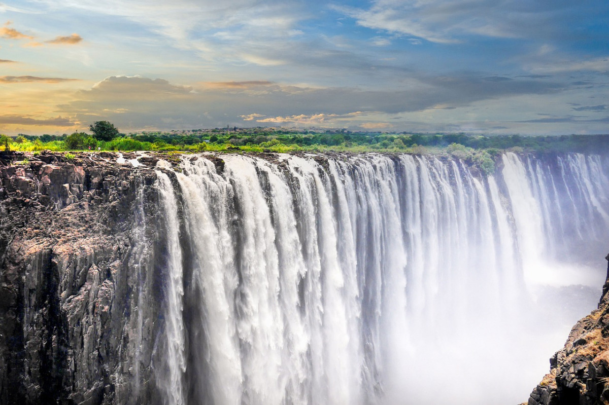 Victoria Falls   |    Foto:  Fietz Fotos - Pixabay 
