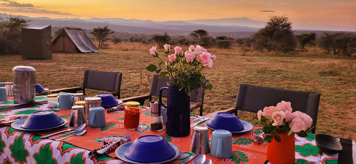 Middag i camp på vandresafari  |    Foto:  Wenche Skeie Tvenge - La'mme 