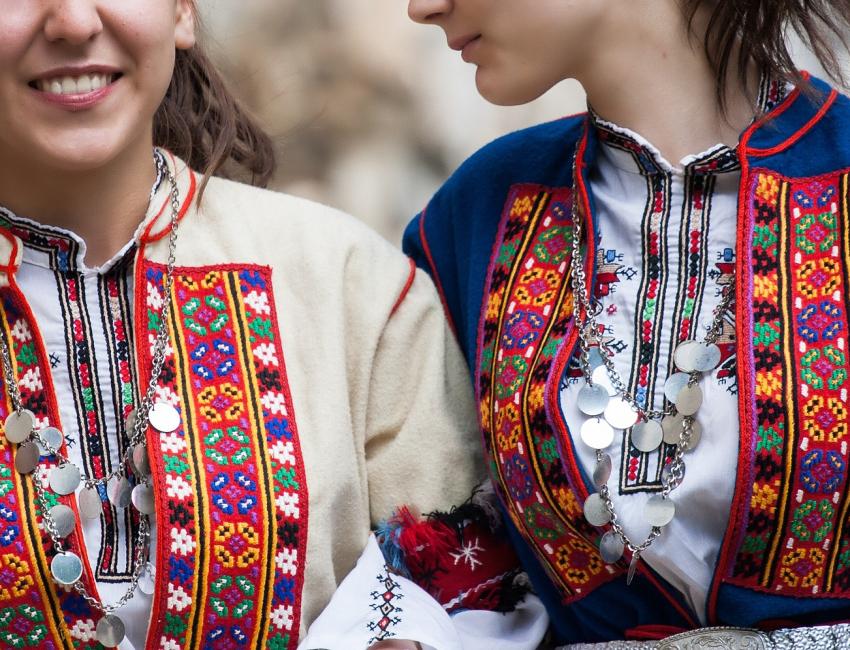 Bulgarske folkedrakter